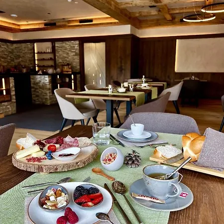 Camino Rustic Chic Szálloda Livigno