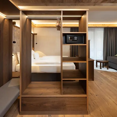 Hotel Camino Rustic Chic