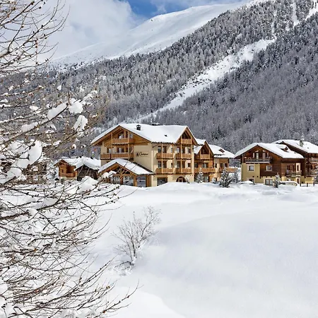 Camino Rustic Chic Hotel