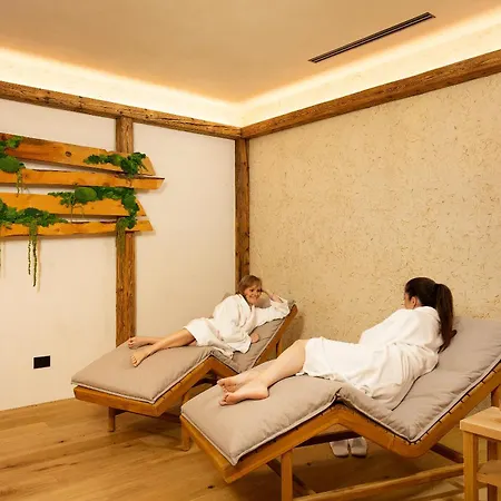 Camino Rustic Chic Hotel