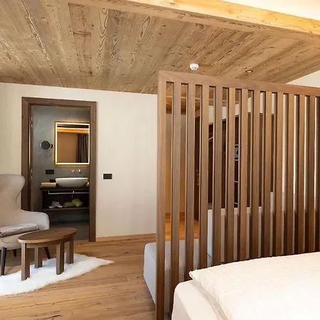 מלון Camino Rustic Chic 4*