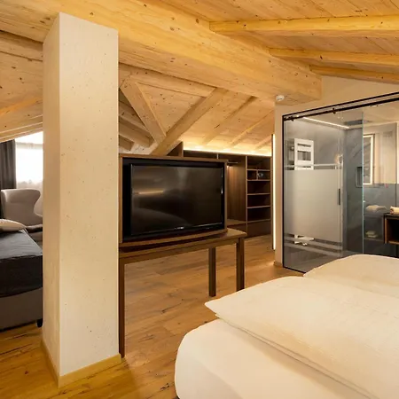 מלון Camino Rustic Chic 4*